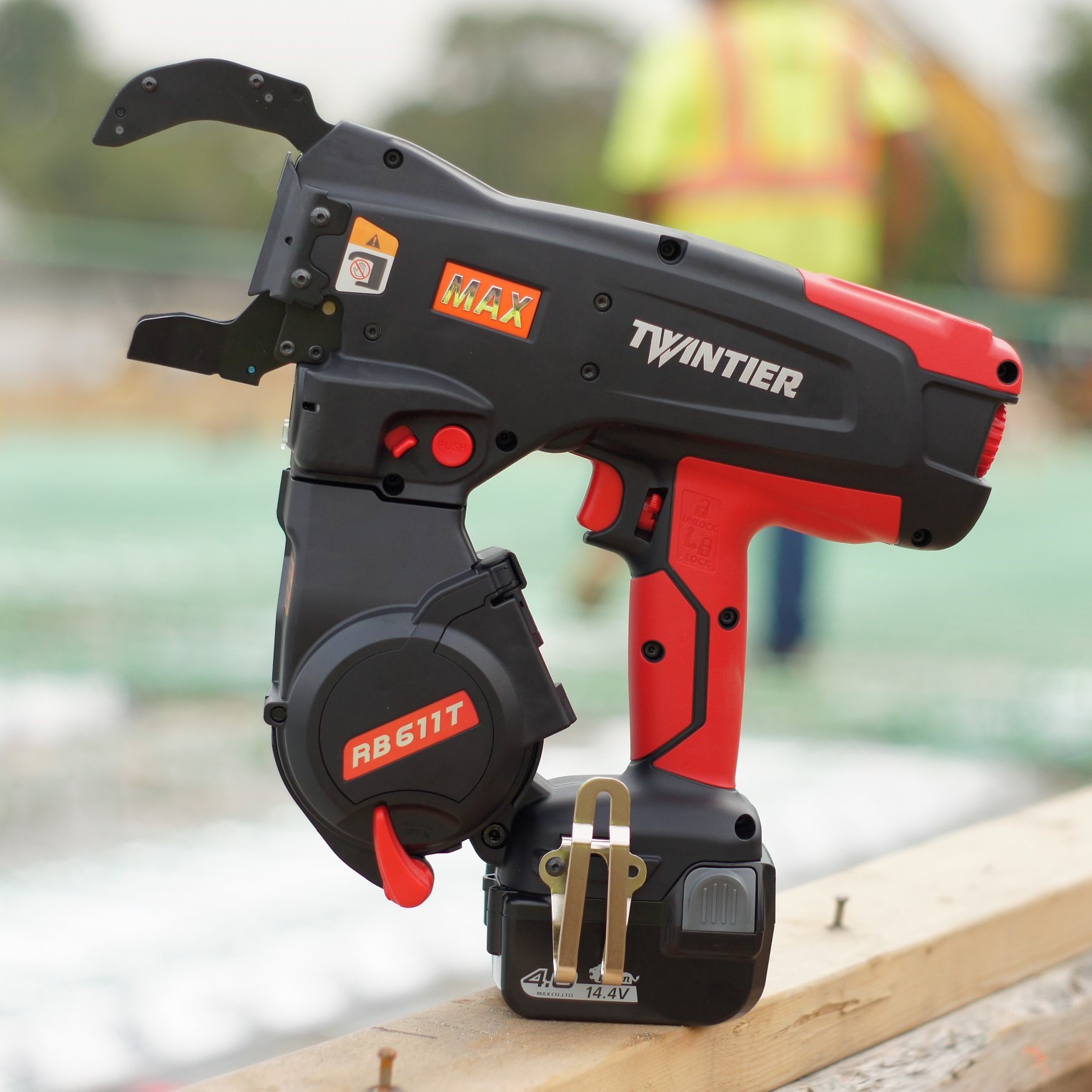 RB611T_2 Melbourne Nails - RB611T